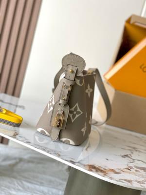 wholesale quality louis vuitton m13045 elephant gray